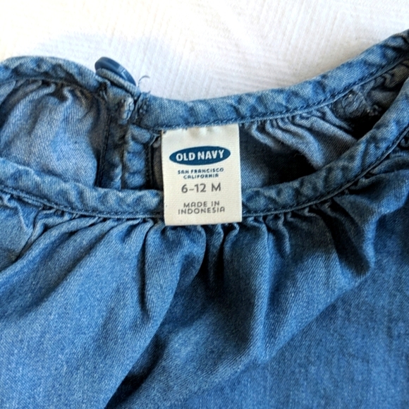 old navy bell sleeve chambray denim blouse 6-12 months baby girl - Picture 5 of 6